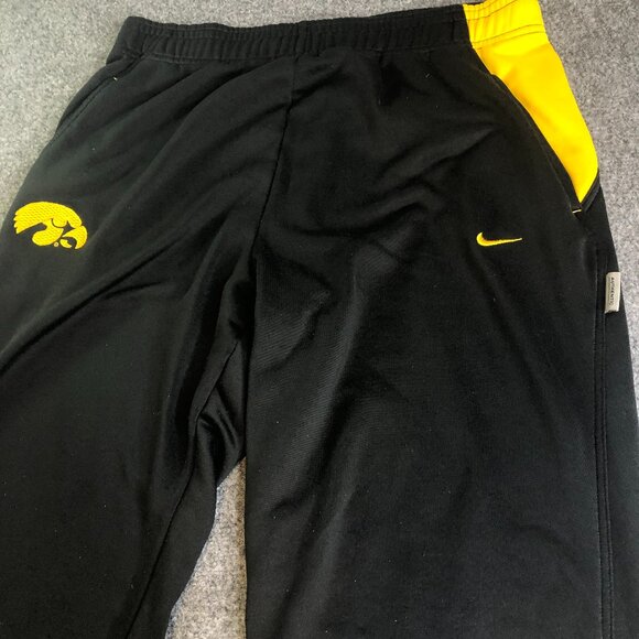 Nike Iowa Hawkeyes Sweatpants Joggers Mens Large Black Pockets Pants Team - Picture 1 of 11